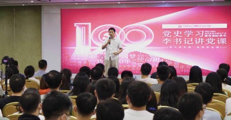迷路的可爱女宝宝