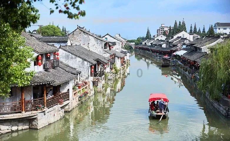 未结婚的年轻人应该跟父母住在一起吗？游戏画面
